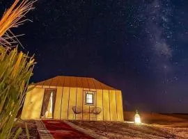 Panoramic Desert Camp