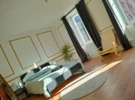 Le Spacieux Lumineux-25 min de Strasbourg-WiFi-Tv