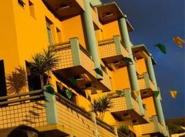 Hotel Circuito do Ouro，位于伊塔比里图的酒店