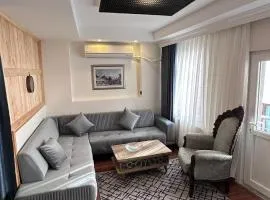 Golden Wood Suites