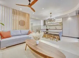 Luxury Flats AVP by Clabao
