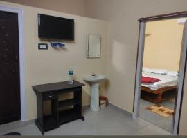 Sai Family Homestay, Kamalapur，位于霍斯佩特的酒店