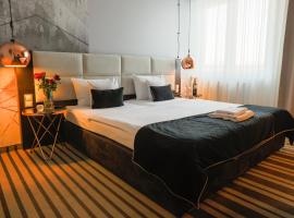 NoBo Hotel - business，位于罗兹的酒店