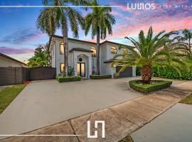 Luxury Beach Oasis - Heated Pool, Game Extravaganza L44