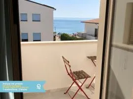 RS304 - Marcelli, nuovo bilo fronte mare con spiaggia inclusa