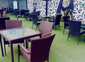 GARDEN PARK AND HOTELS Ltd，位于Pakuro的酒店