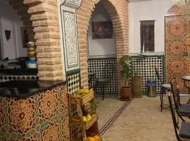 Dar Rif Kebdani，位于丹吉尔的住宿加早餐旅馆