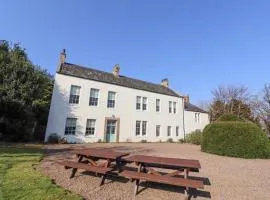 Cheviot Manor