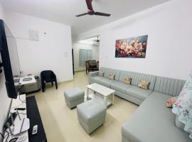 Luxurious 2 Bedroom Flat near Airport，位于海得拉巴的公寓