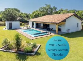 Superbe Villa au calme avec piscine