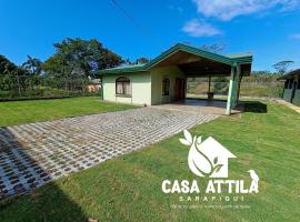 Casa Attila Sarapiquí，位于萨拉皮基的酒店