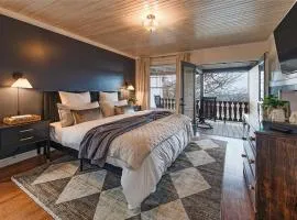Historic Riverview Inn One