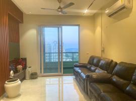 Mountain View Luxury 3BHK，位于古尔冈的酒店