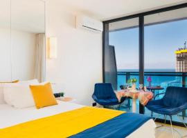 Deluxe Aparthotel In Orbi City official，位于巴统的酒店