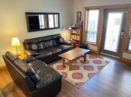 Casa Del Mila Oro Condo，位于奥索尤斯的酒店