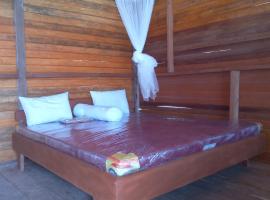 YenBainut Homestay，位于Fam的酒店