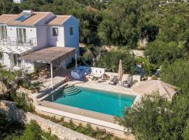 Island Breeze Villa，位于Bogdanátika的酒店