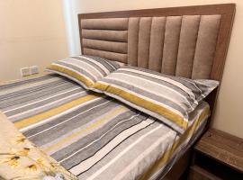 Premium Furnished studio，位于沙迦的酒店