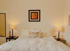 Suite monoambiente con aire y bañera，位于Juticalpa的酒店