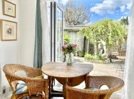 Lovely Two Bed Cottage in North Kendal