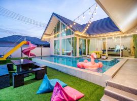 M4 Billion Pool Villa Cha-am，位于七岩的酒店