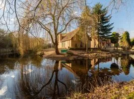 Finest Retreats - Hazel Rose Cottage