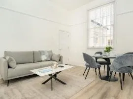 The Cheltenham Suites - Fabulous 2 Bed Apartment