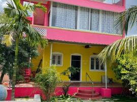 Hideout beach stay，位于Kūvattūr的酒店