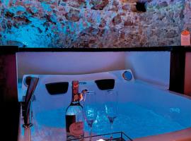 Re carlo suite & spa，位于克罗托内的酒店