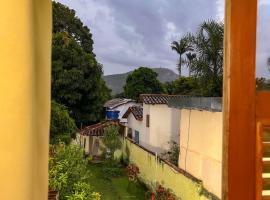 Hostel da rua sireita，位于皮雷诺波利斯的酒店