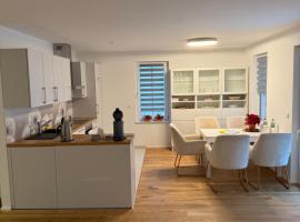 Neubau-Oase am Weinbergsrand，位于代德斯海姆的酒店