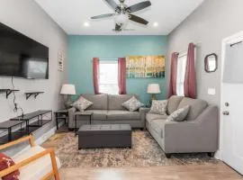 Chic 4BR Home Near AUC&DTWN Attractions