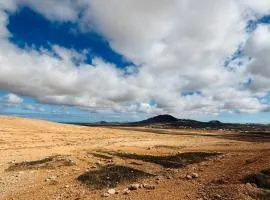 Casa Magafral Tindaya with heated pool