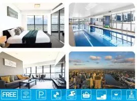 Luxury Meriton Suites Retreat