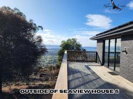 Mount Rumney Escapes - 5 Seaview Kangaroo House