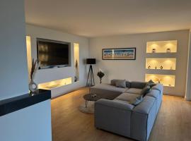 Modern dream house with private spa and gym，位于诺德施泰特的酒店