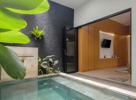 INNCA The Amerta Private Villa, Solo，位于梭罗的酒店