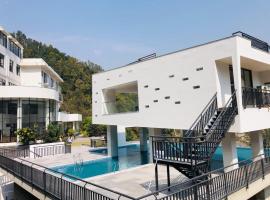 White Leaf Resort，位于Chautara的酒店
