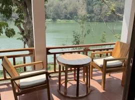 Nam Ou View Villa Corner