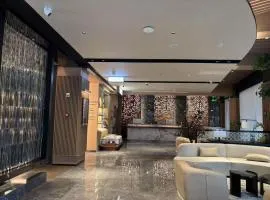 昆明万象城拓东体育馆亚朵酒店
