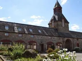 Courtyard Cottage - sleeps 4 with en-suite