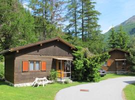 Holiday Home Edelweiss-2 by Interhome，位于Saas-Balen的酒店