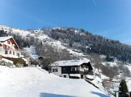 Apartment Muotta Sulegl 4 by Interhome