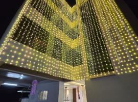Hotel Aditya Inn，位于Ranjangaon的酒店