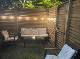 Cocon douillet entre Mer et Montagne，位于巴斯特尔的酒店