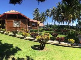 Spring Gardens Resort，位于South Rivers的酒店