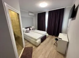 Elion House Room 4