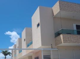 Casa 3 quartos 2 su&iacute;tes na praia a 2km da Atalaia，位于阿拉卡茹的别墅