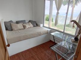 Hostal Santa Teresita，位于La Merced的酒店