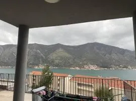 Dilek's Sea View Apartment